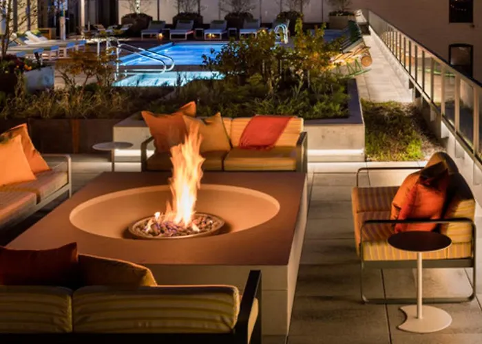 W Loop W Gym Pool Coworking Nr Uic Chi-438 Chicago